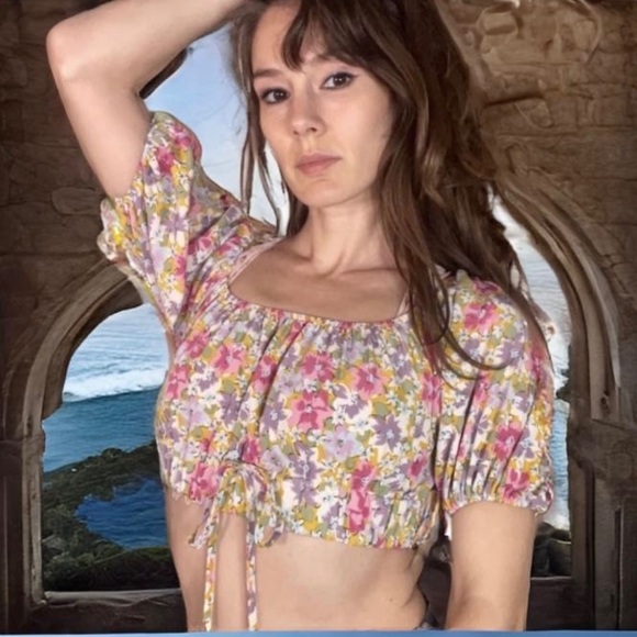 SOLD Pink Floral Peasant Spanish Crop Blouse - Picture 6 of 7